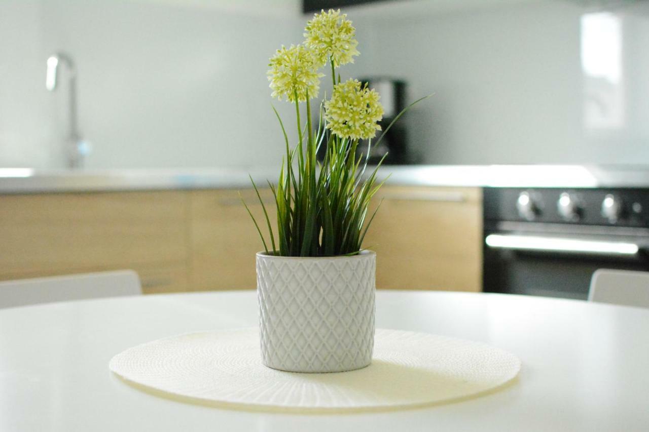 Apartment Fresh - Parking Included イゾラ エクステリア 写真
